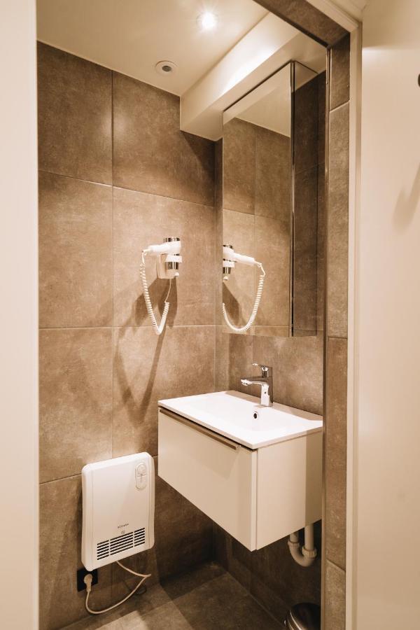 מונשאו Holiday House Burgblick1 With Terrace - Vosproperties מראה חיצוני תמונה